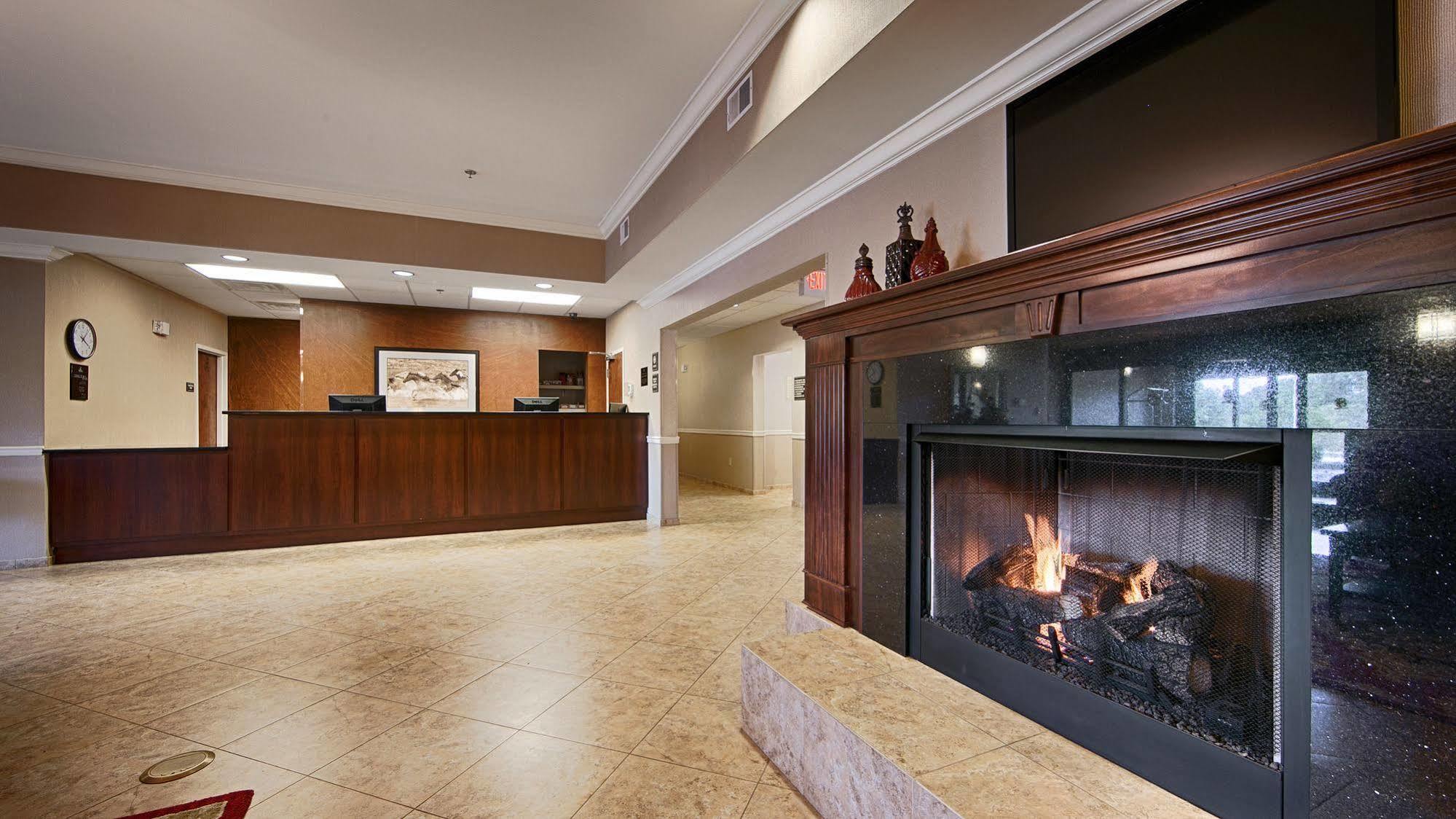 Best Western Plus Louisa Εξωτερικό φωτογραφία